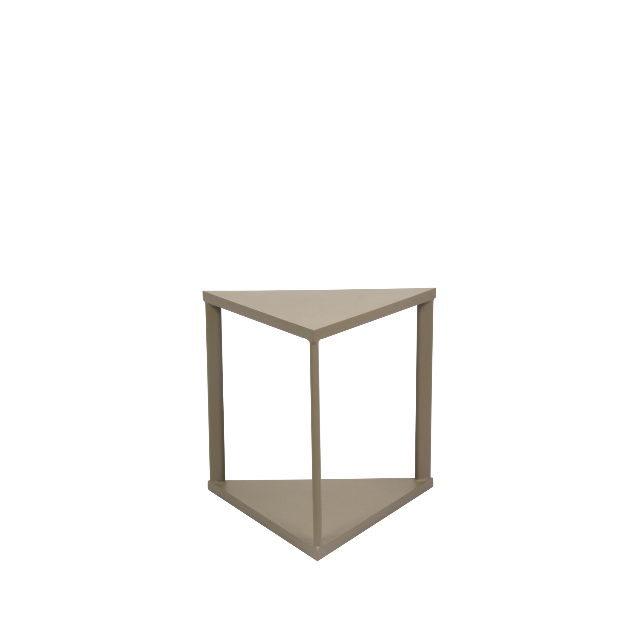 mesa_lateral_line_triangular_fendi_fosco_03_SITE